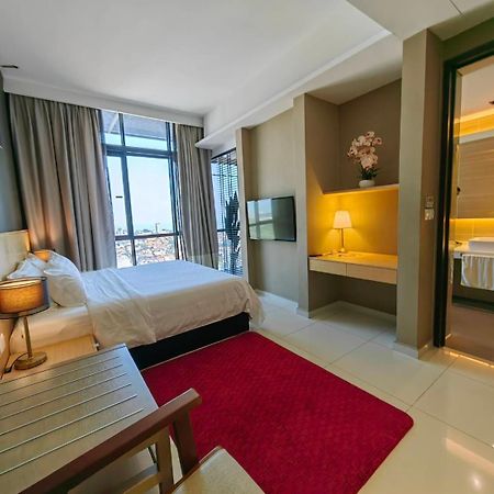 The Honeymoon Haven - 99 Residences Malacca Екстер'єр фото